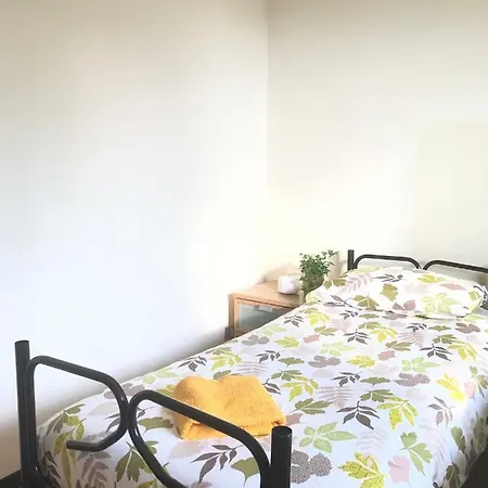 Fly - Transit, Rest And Go B&B